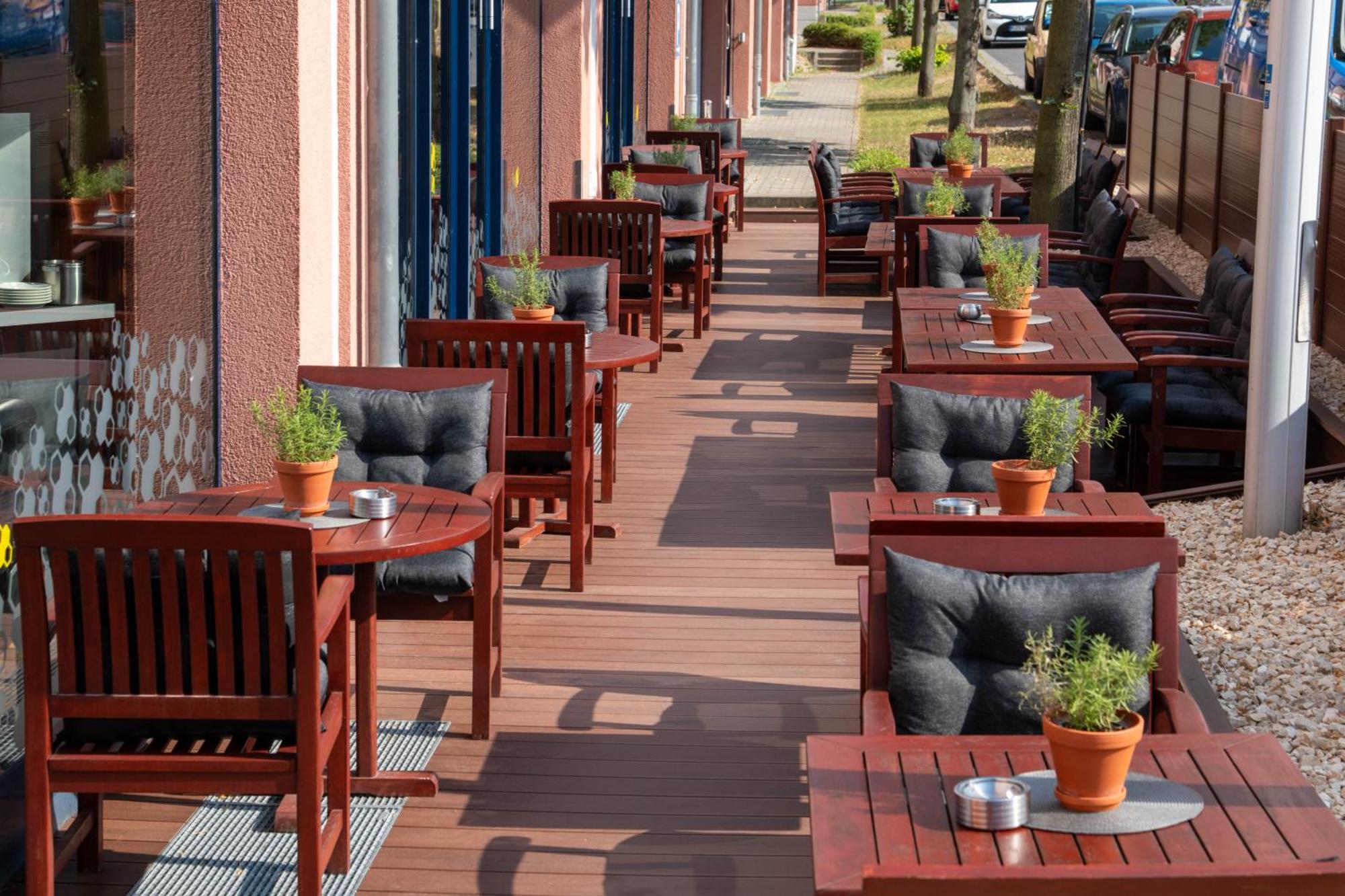 Best Western Premier Airporthotel Fontane BERlin Schönefeld Exterior foto
